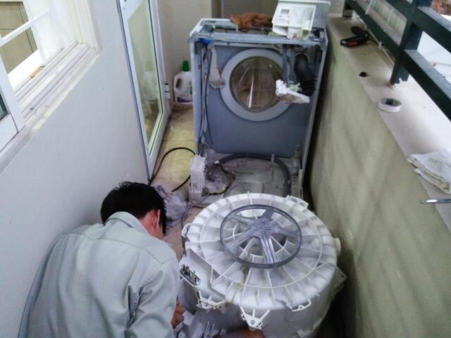 Sửa chữa điện lạnh Bách Khoa sẽ giúp bắt đúng “bệnh” cho máy giặt