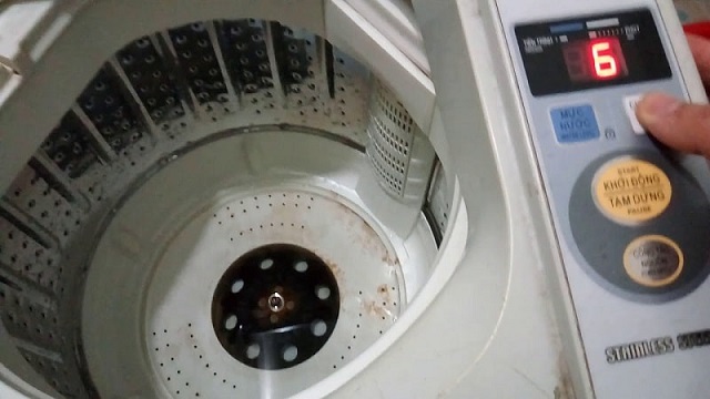 Tính năng tự vệ sinh lồng giặt của máy Toshiba vận hành như thế nào bạn có biết?